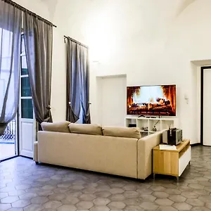 Maison d'hôtes Archivolto Del Teatro, Albenga